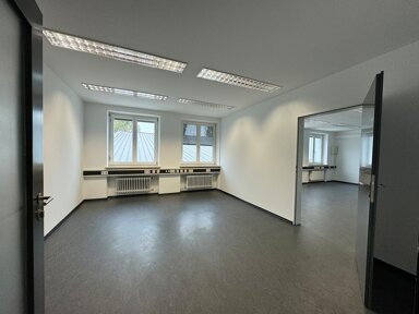 Bürofläche zur Miete 1.150 € 119 m² Bürofläche Industriegebiet Landshut 84030