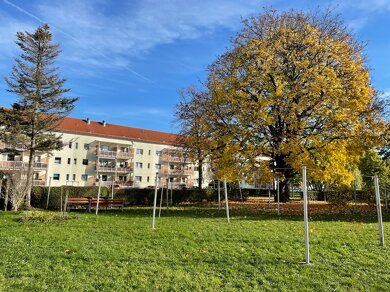 Wohnung zur Miete 262 € 1 Zimmer 38 m² 2. Geschoss frei ab sofort Goethestraße 28 Meißen Meißen 01662