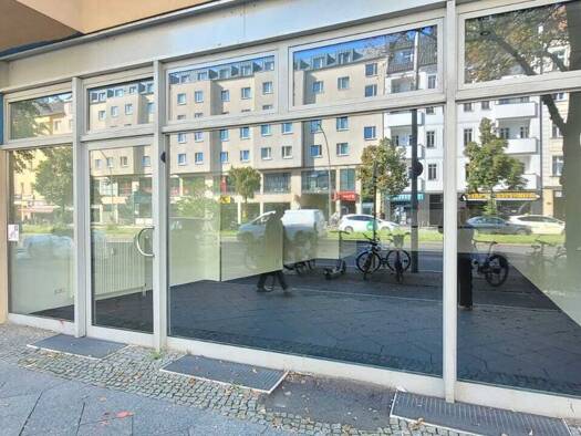 Laden zur Miete 5.085 € 4 Zimmer 226 m² Verkaufsfläche Frankfurter Allee 56 Friedrichshain Berlin 10247