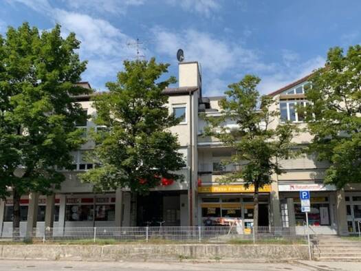 Laden zur Miete provisionsfrei 3.355 € 377,8 m² Verkaufsfläche Hauptplatz 2 Gauting 82131