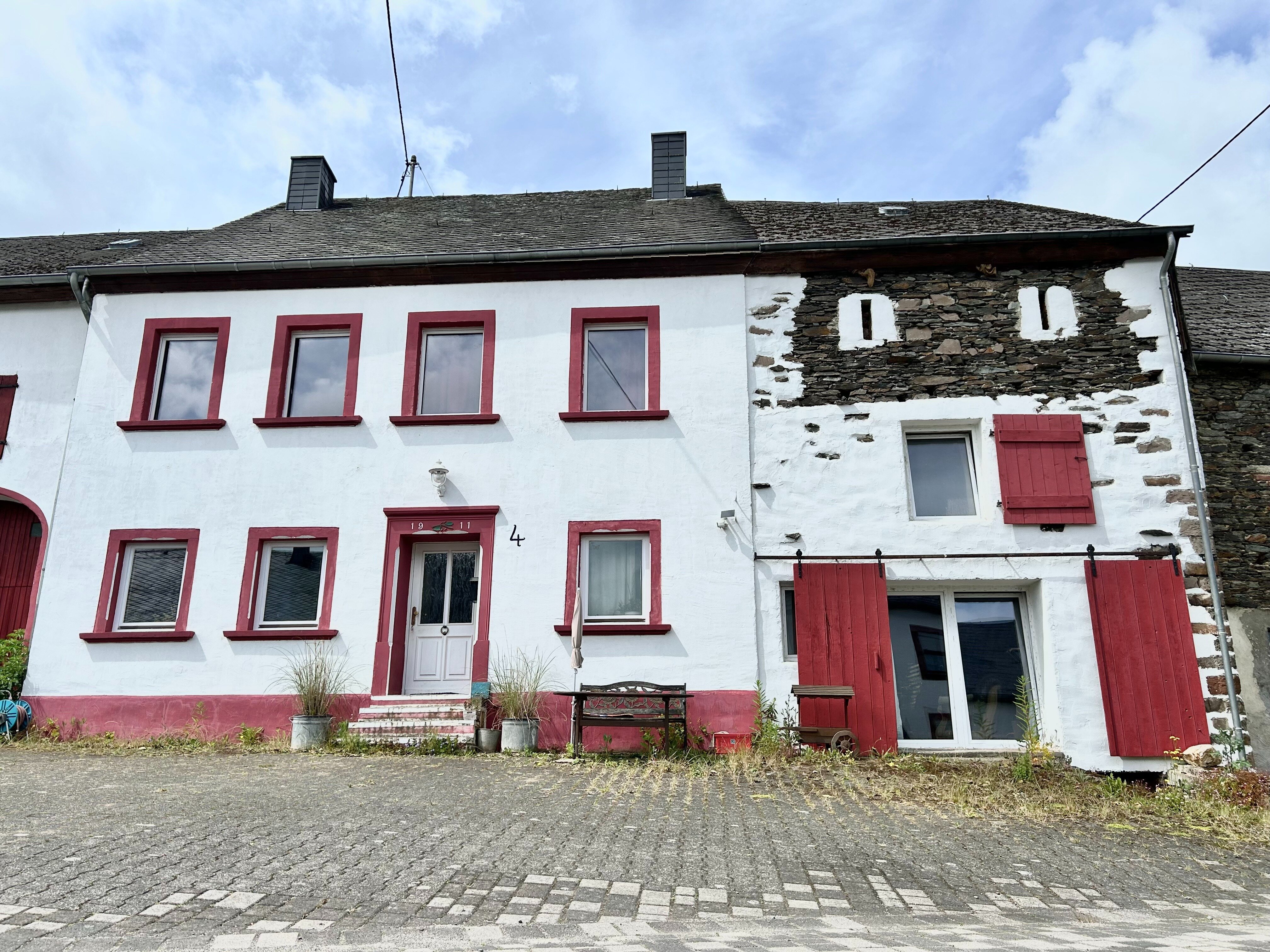 Einfamilienhaus zum Kauf 179.000 € 6 Zimmer 200 m²<br/>Wohnfläche 792 m²<br/>Grundstück Bescheid 54413