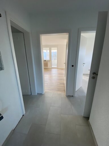 Wohnung zur Miete 800 € 3 Zimmer 72 m² 2. Geschoss frei ab sofort Hechingen Hechingen 72379