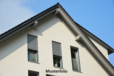 Mehrfamilienhaus zum Kauf Zwangsversteigerung 900.000 € 1 Zimmer 349 m² 711 m² Grundstück Detmold - Kernstadt Detmold 32756