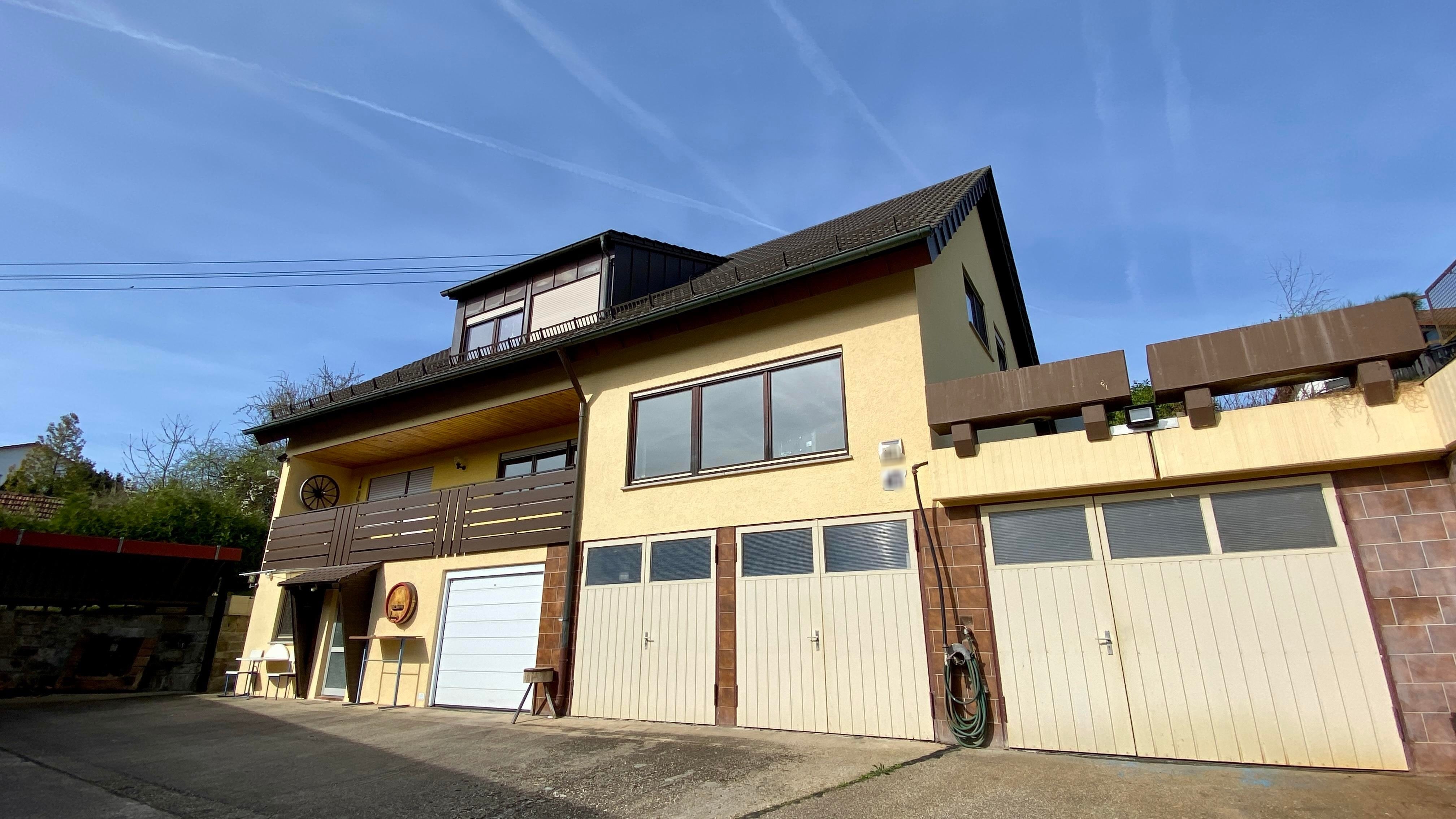 Mehrfamilienhaus zum Kauf 599.000 € 9 Zimmer 226 m²<br/>Wohnfläche 628 m²<br/>Grundstück Beilstein Beilstein 71717