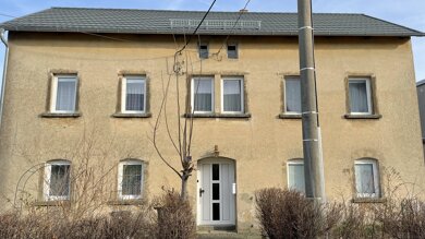 Einfamilienhaus zum Kauf 153.000 € 7 Zimmer 143 m² 850 m² Grundstück frei ab sofort Bretnig Großröhrsdorf 01900