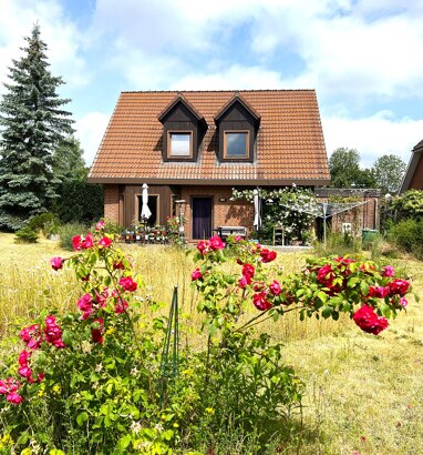Einfamilienhaus zum Kauf 340.000 € 4 Zimmer 950 m² Grundstück Birkenweg 15 Pinnow Pinnow 19065