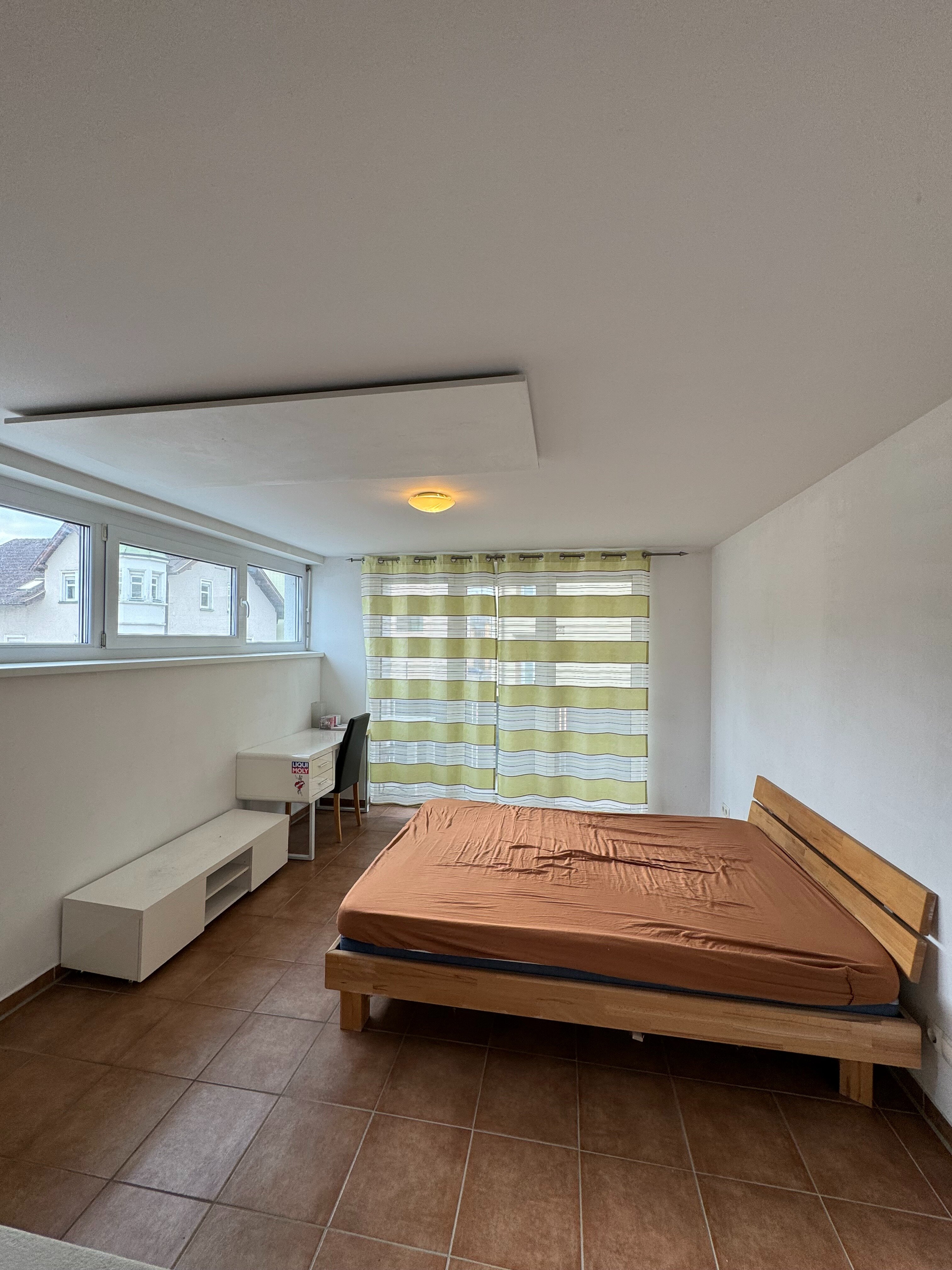 Wohnung zur Miete 360 € 1 Zimmer 27,3 m²<br/>Wohnfläche 2. Stock<br/>Geschoss Süd Heidenheim an der Brenz 89518