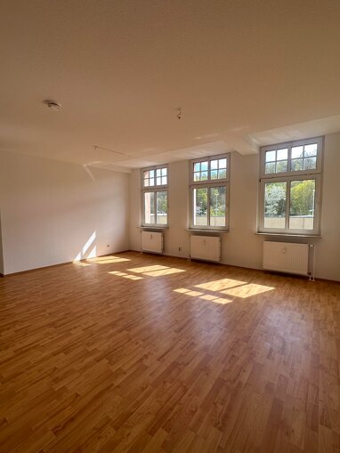 Wohnung zur Miete 395 € 2 Zimmer 65,8 m² 4. Geschoss Eisenach Eisenach 99817