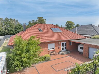 Bungalow zum Kauf 460.000 € 10 Zimmer 207 m² 961 m² Grundstück Leiferde Leiferde 38542