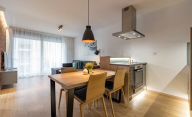 Wohnung zur Miete Wohnen auf Zeit 4.300 € 4 Zimmer 90,7 m² frei ab 05.12.2024 Babostr. Innerer Osten Regensburg 93055