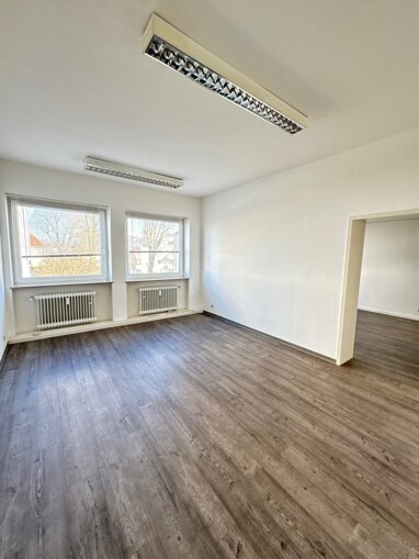 Bürofläche zur Miete 700 € 6 Zimmer 100 m² Bürofläche teilbar ab 100 m² Talstraße 44 Reppersberg Saarbrücken / Alt-Saarbrücken 66119