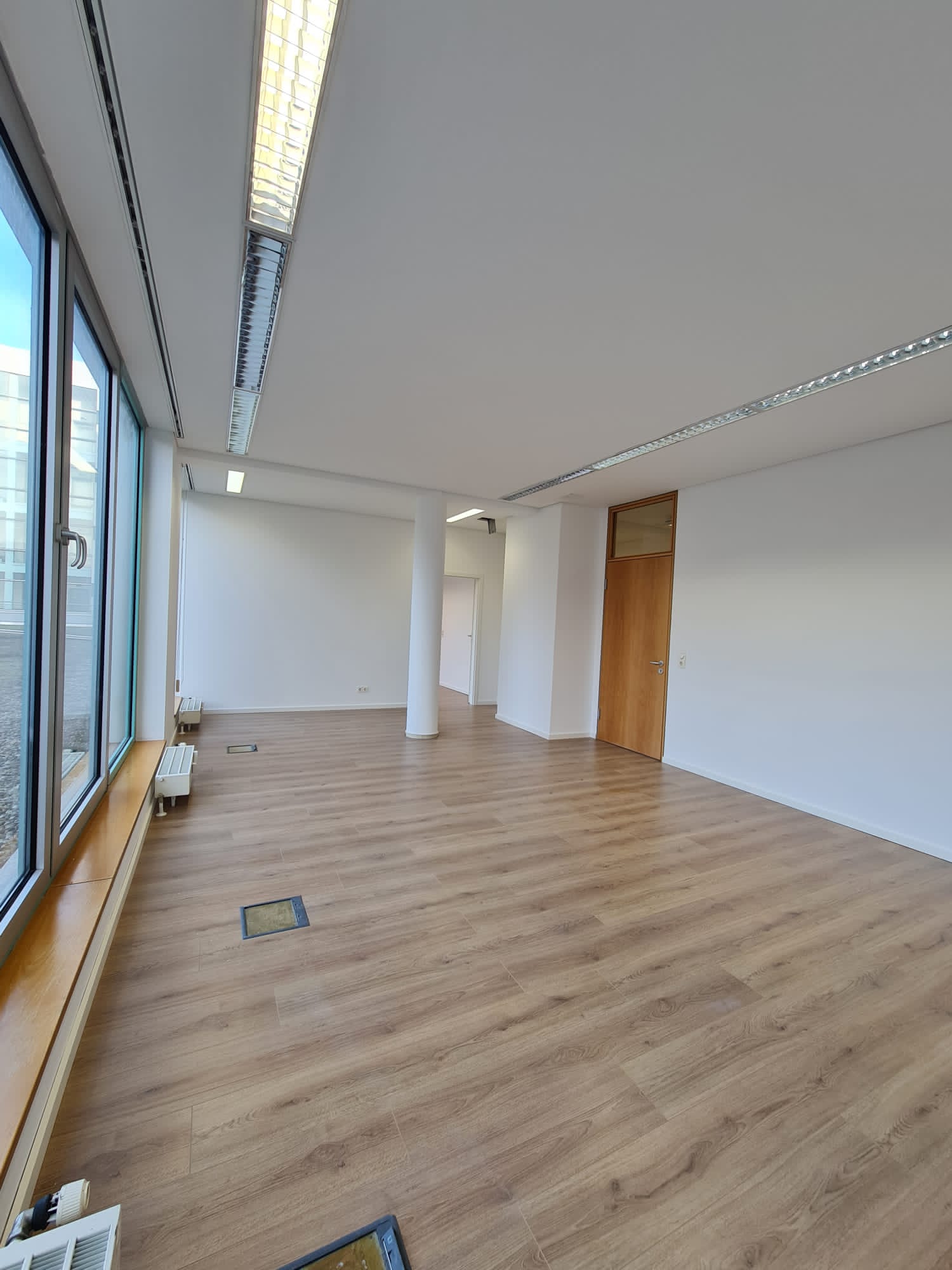 Bürofläche zur Miete 1.800 € 300 m²<br/>Bürofläche Ab 30 m²<br/>Teilbarkeit Stollberg Stollberg/Erzgeb. 09366