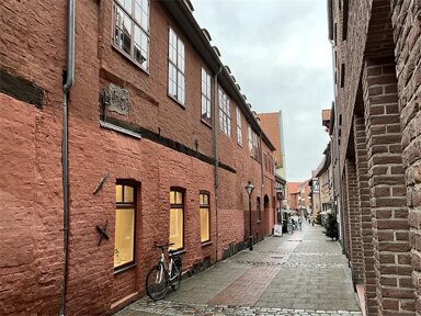 Wohnung zur Miete 1.200 € 2 Zimmer 91,6 m² 1. Geschoss Altstadt Lüneburg 21335