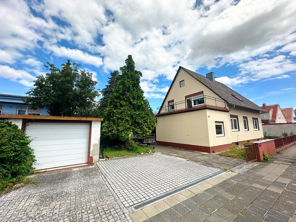 Einfamilienhaus zum Kauf 318.000 € 7 Zimmer 150 m²<br/>Wohnfläche 400 m²<br/>Grundstück Haßloch 67454