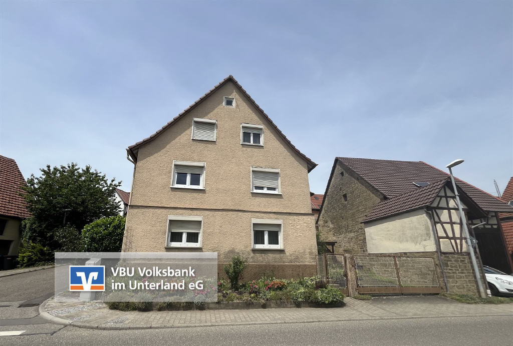 Einfamilienhaus zum Kauf 149.000 € 6 Zimmer 109 m²<br/>Wohnfläche 234 m²<br/>Grundstück Niederhofen Schwaigern 74193