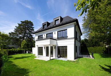 Villa zum Kauf 5.300.000 € 13 Zimmer 346,7 m² 652 m² Grundstück Grünwald Grünwald 82031