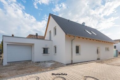 Reihenmittelhaus zum Kauf 271.000 € 5 Zimmer 106 m² 168 m² Grundstück Russee Kiel 24111