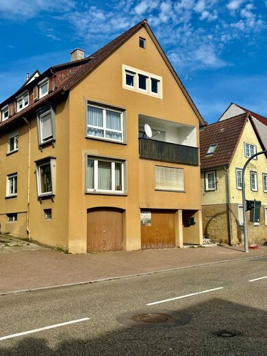 Wohnung zum Kauf 159.000 € 4 Zimmer 88 m² 3. Geschoss frei ab sofort Frauenzimmern Güglingen 74363