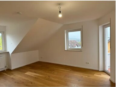 Wohnung zur Miete 700 € 4 Zimmer 97 m² Grabenweg 8 Stegaurach Stegaurach 96135