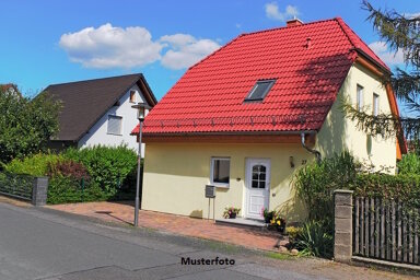 Einfamilienhaus zum Kauf 150.000 € 6 Zimmer 113 m² 8.037 m² Grundstück Karpfham Bad Griesbach 94086