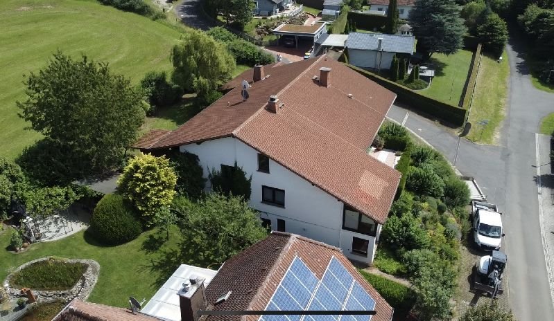 Mehrfamilienhaus zum Kauf 438.900 € 8 Zimmer 299 m²<br/>Wohnfläche 958 m²<br/>Grundstück Sonnenstraße 14 Groß-Felda Feldatal 36325