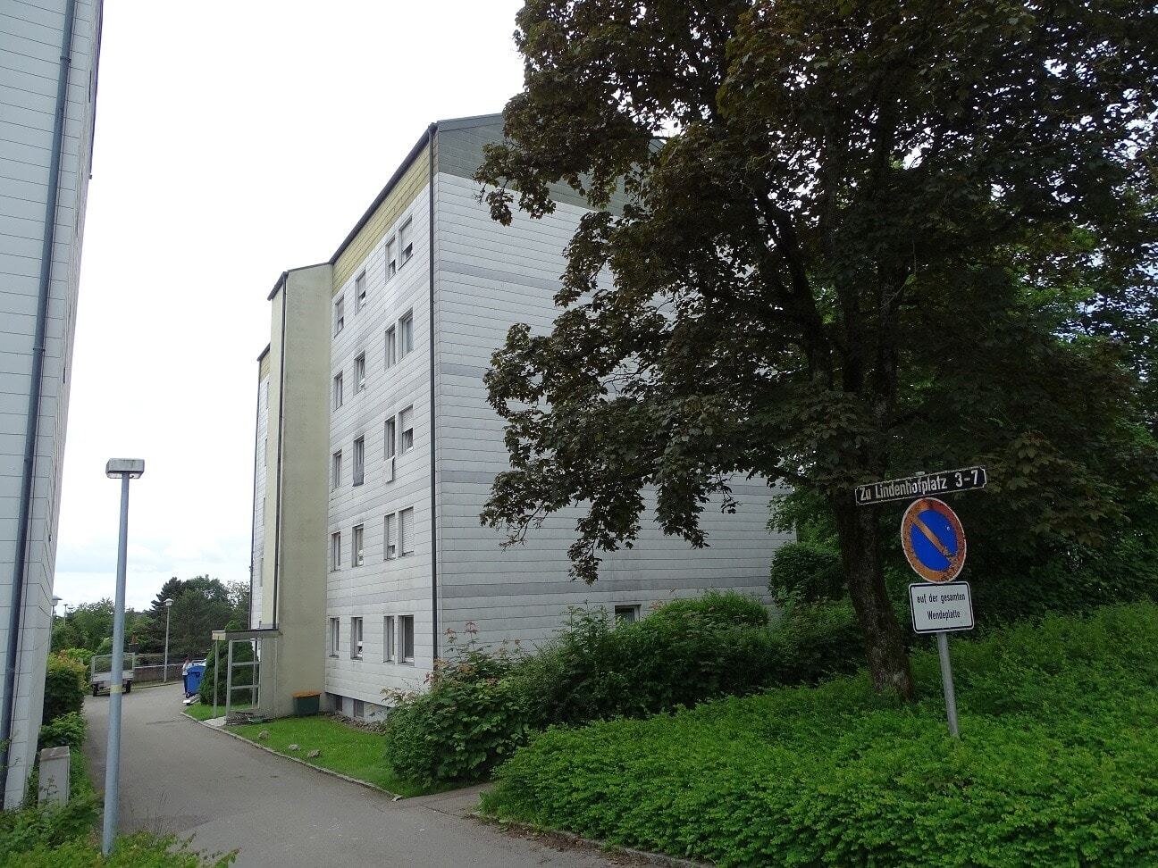 Wohnung zum Kauf 155.000 € 4,5 Zimmer 102,5 m²<br/>Wohnfläche Lindenhof Oberndorf 78727