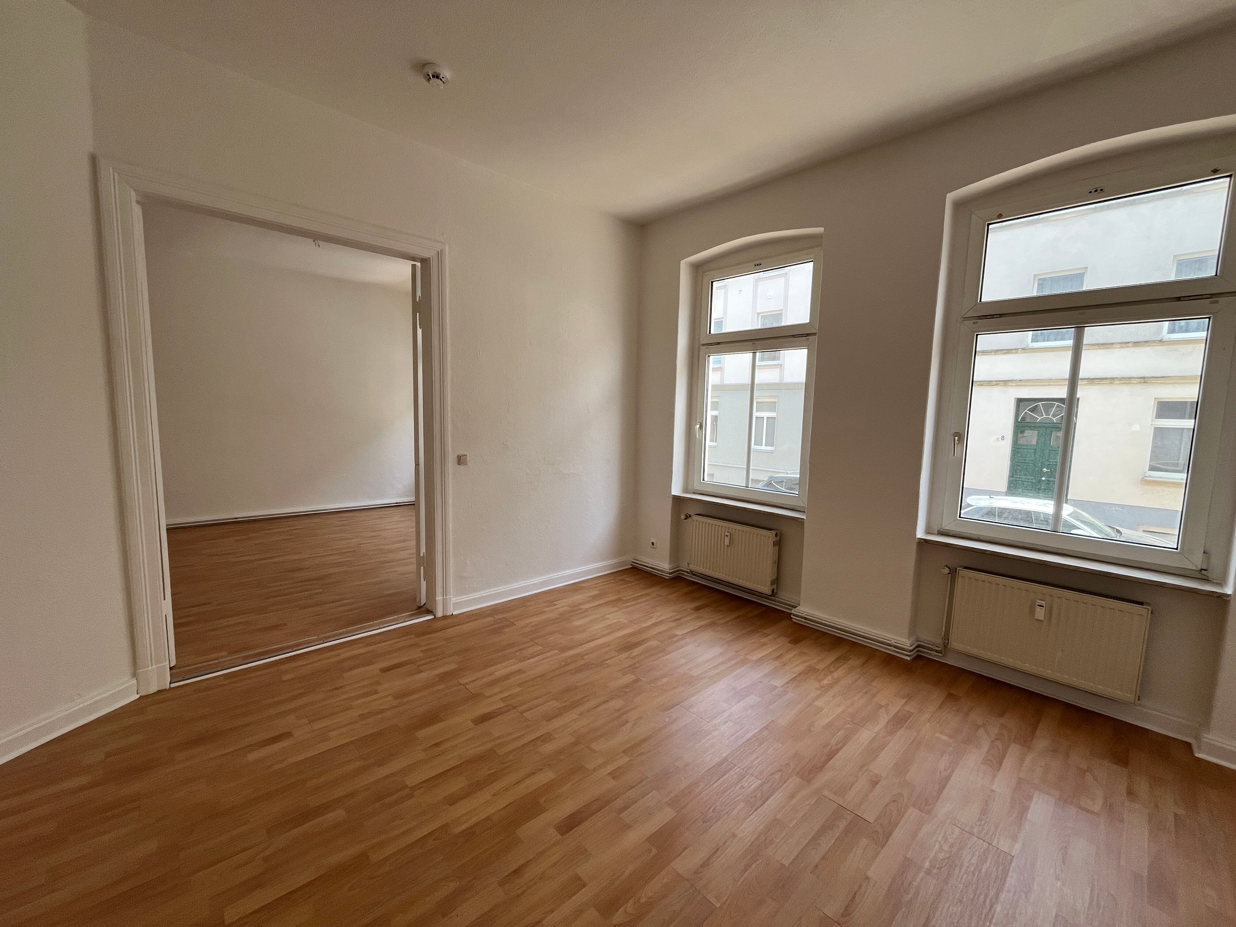 Wohnung zur Miete 575 € 3 Zimmer 72,1 m²<br/>Wohnfläche Erdgeschoss<br/>Geschoss Paulsstadt Schwerin 19053