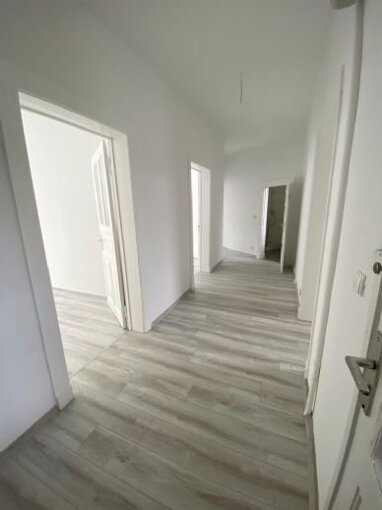 Wohnung zur Miete 580 € 3 Zimmer 89 m² 1. Geschoss Heppens Wilhelmshaven 26384