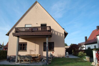 Mehrfamilienhaus zum Kauf 370.000 € 6 Zimmer 140 m² 710 m² Grundstück Sassanfahrt Hirschaid 96114