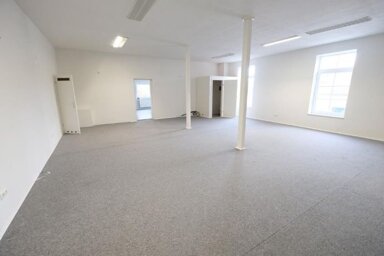 Ladenfläche zum Kauf 115.000 € 4 Zimmer 158 m² Verkaufsfläche Lütjenburg 24321