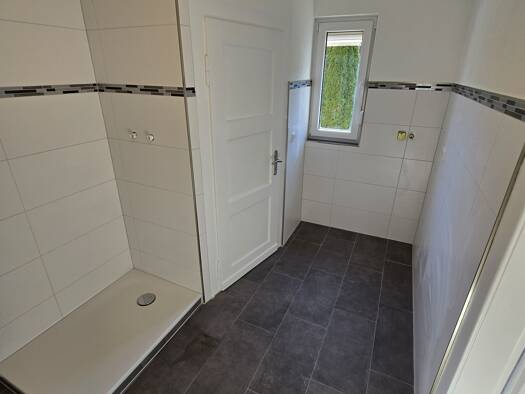 Wohnung zur Miete 599 € 3 Zimmer 70,3 m² 2. Geschoss frei ab sofort Marienstrasse 19 Kirchen Kirchen (Sieg) 57548