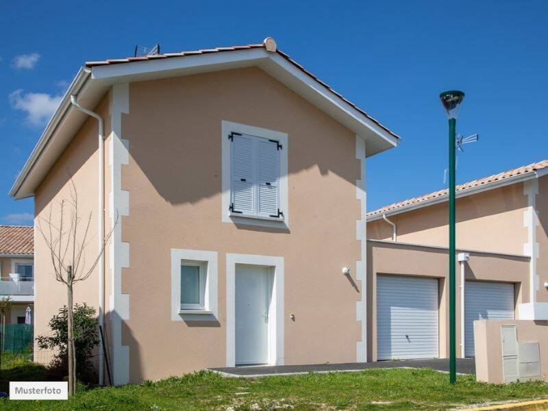 ++ Provisionsfrei ++ Chance nutzen! Zwangsversteigerung Einfamilienhaus in 66424 Homburg