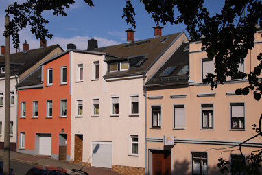 Reihenmittelhaus zum Kauf 125.000 € 6 Zimmer 124 m² 350 m² Grundstück Greiz Greiz 07973