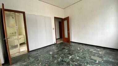 Studio zum Kauf 170.000 € 6 Zimmer 90 m² 1. Geschoss frei ab sofort via Tissoni SAVONA 17100