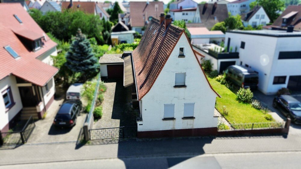 Einfamilienhaus zum Kauf 230.000 € 6 Zimmer 130 m²<br/>Wohnfläche 453 m²<br/>Grundstück Billigheim Billigheim-Ingenheim 76831