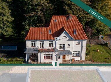Herrenhaus zum Kauf 699.000 € 8 Zimmer 289 m² 1.334 m² Grundstück Dänischburg / Siems / Rangen- / Wallberg Lübeck 23569