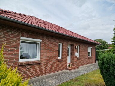 Bungalow zum Kauf 249.000 € 3 Zimmer 89 m² 674 m² Grundstück Sande Sande 26452