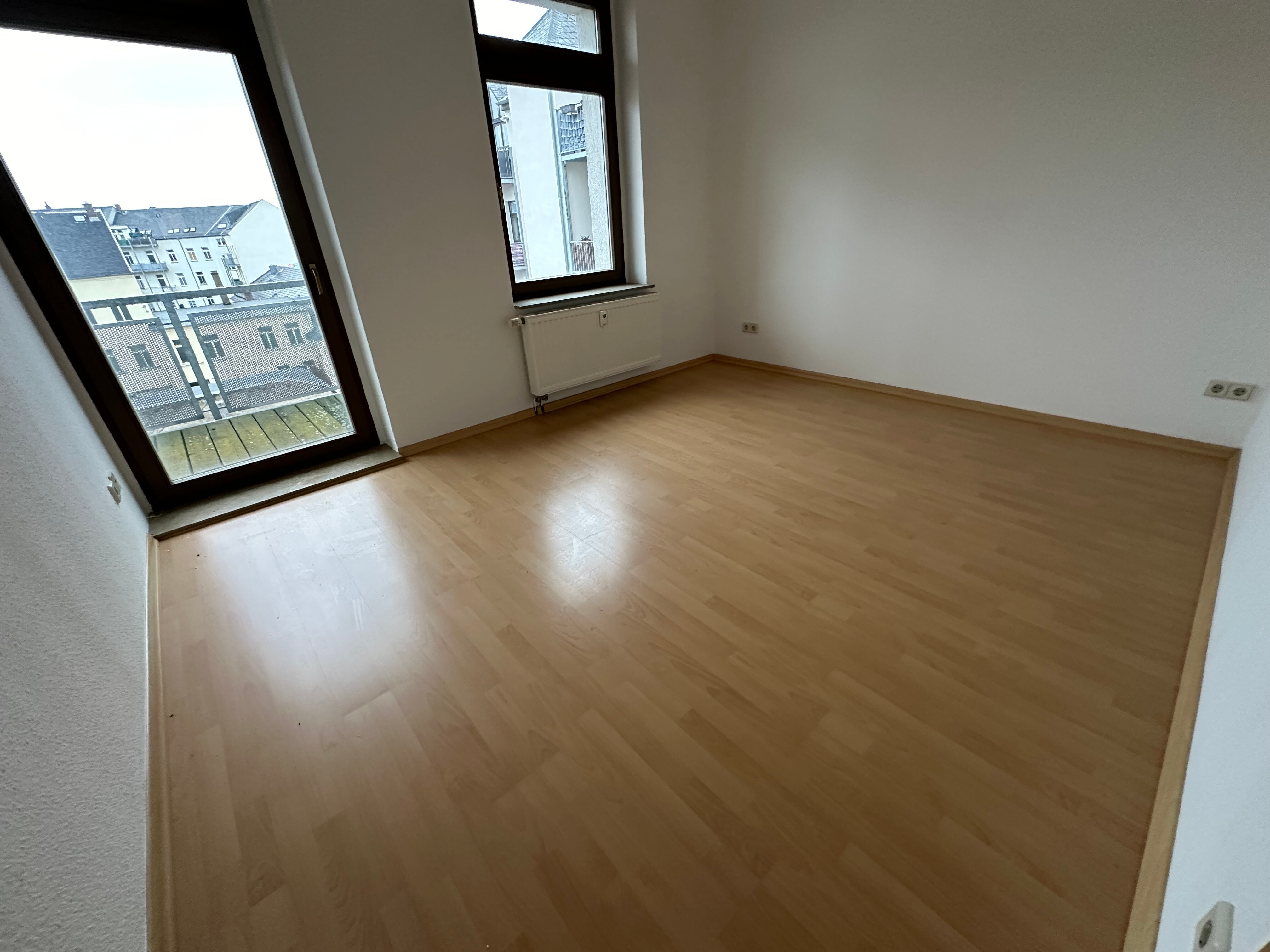 Studio zur Miete 250 € 2 Zimmer 55 m²<br/>Wohnfläche 3.<br/>Geschoss Hainstraße 99 Sonnenberg 211 Chemnitz 09130