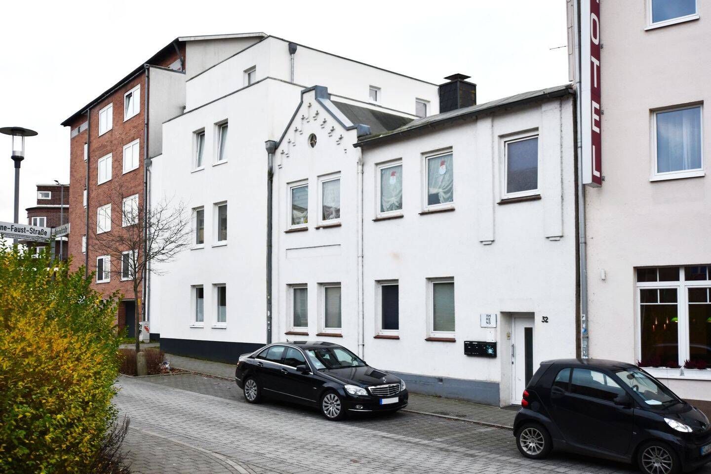 Mehrfamilienhaus zum Kauf · provisionsfrei · als Kapitalanlage ge...