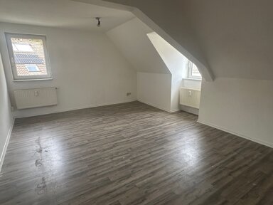 Wohnung zur Miete 200 € 2 Zimmer 44,4 m² 2. Geschoss Kratzmühler Str. 3 Schlegel Hainichen 09661