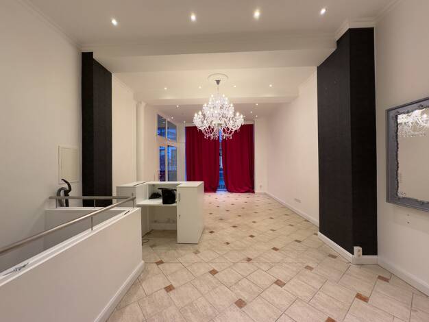 Laden zur Miete 621 € 2 Zimmer 69 m² Verkaufsfläche Unna 59423