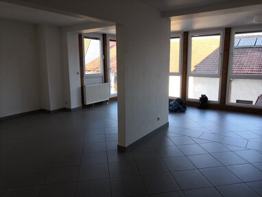 Wohnung zur Miete 1.250 € 3,5 Zimmer 126 m² 1. Geschoss Oeffingen Fellbach 70736