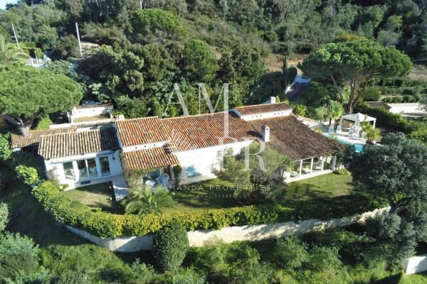 Einfamilienhaus zum Kauf 2.625.000 € 7 Zimmer 255 m²<br/>Wohnfläche Terrefial Cannes 06400
