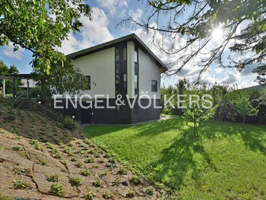 Villa zum Kauf 699.000 € 6 Zimmer 271 m² 1.481 m² Grundstück Mosbach 74821