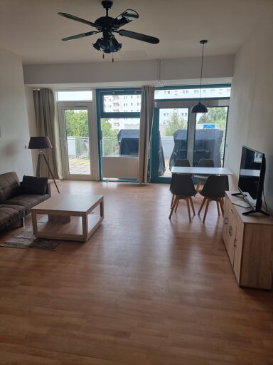 Apartment zur Miete Wohnen auf Zeit 950 € 2 Zimmer 60 m² frei ab sofort Neu-Hohenschönhausen Berlin 13059