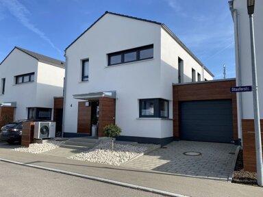 Haus zum Kauf provisionsfrei 270.000 € 4,5 Zimmer 174 m² 261 m² Grundstück frei ab sofort Staufe rstr. 4 Laichingen Laichingen 89150