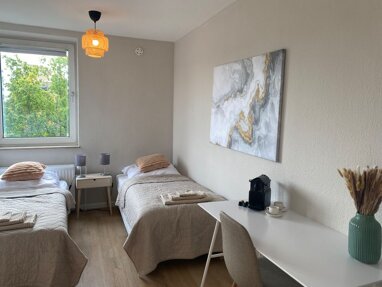 Wohnung zur Miete Wohnen auf Zeit 1.350 € 1 Zimmer 27 m² frei ab 01.05.2024 Westpreußenstraße Neu-Tannenbusch Bonn 53119