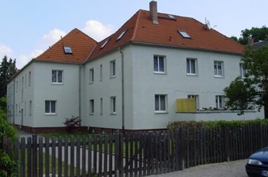 Wohnung zur Miete 321 € 2 Zimmer 49,4 m² frei ab sofort Bernhard-Voß-Str. 8 Radebeul 01445
