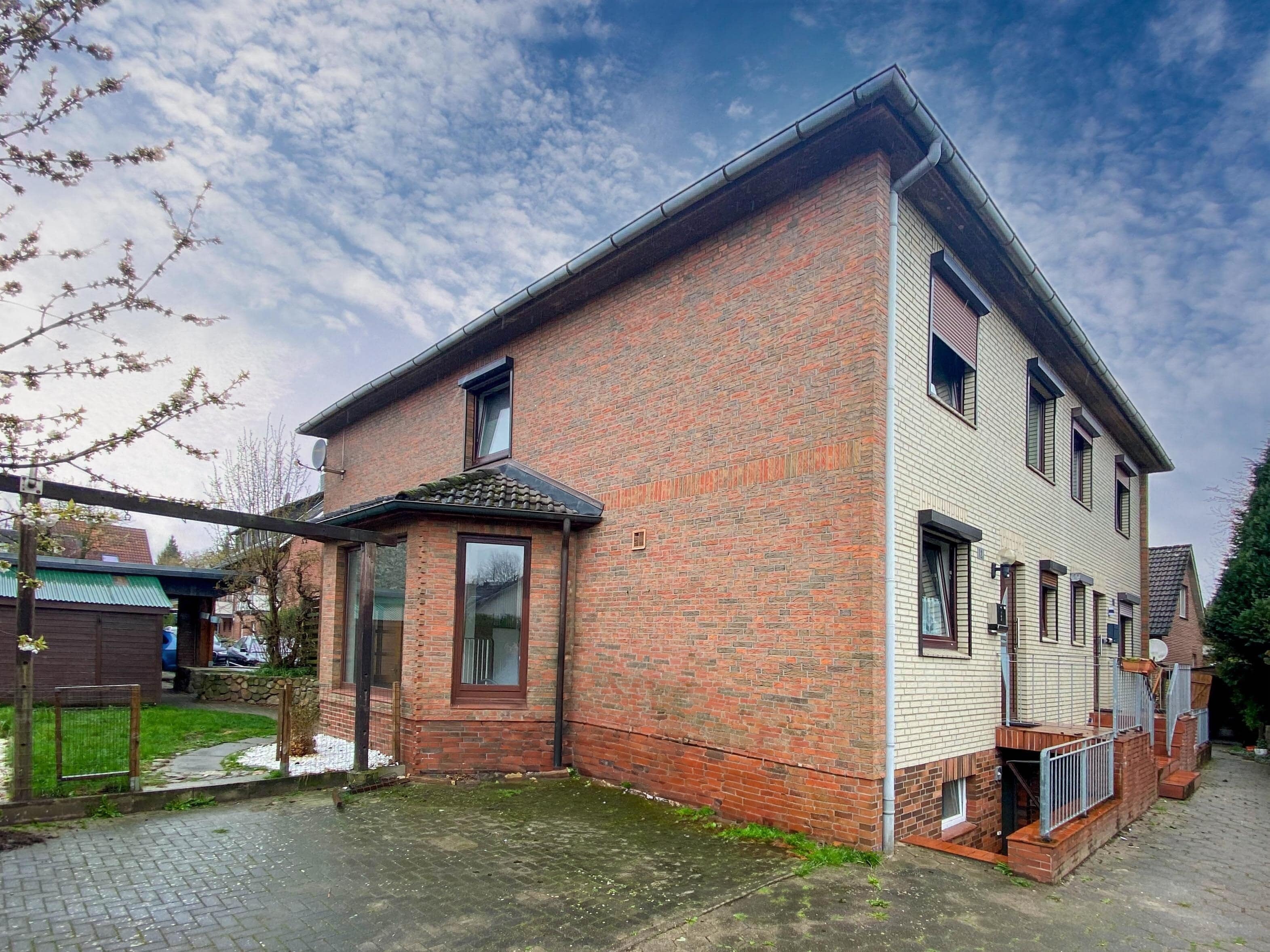 Doppelhaushälfte zum Kauf 229.000 € 4 Zimmer 116 m²<br/>Wohnfläche 275 m²<br/>Grundstück Harsefeld Harsefeld 21698