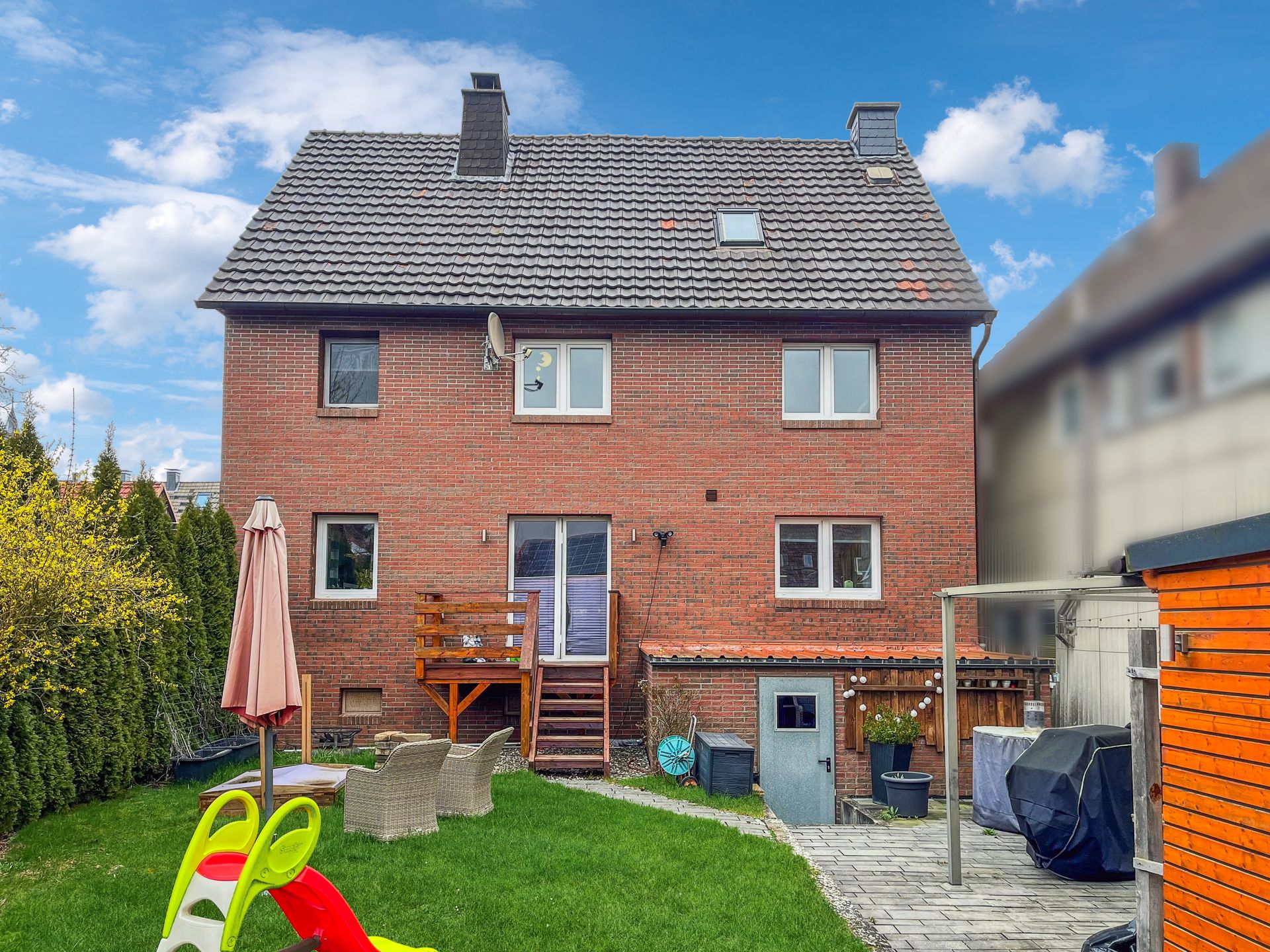 Einfamilienhaus zum Kauf 298.000 € 6 Zimmer 140 m²<br/>Wohnfläche 345 m²<br/>Grundstück ab sofort<br/>Verfügbarkeit Weimar Ahnatal 34292